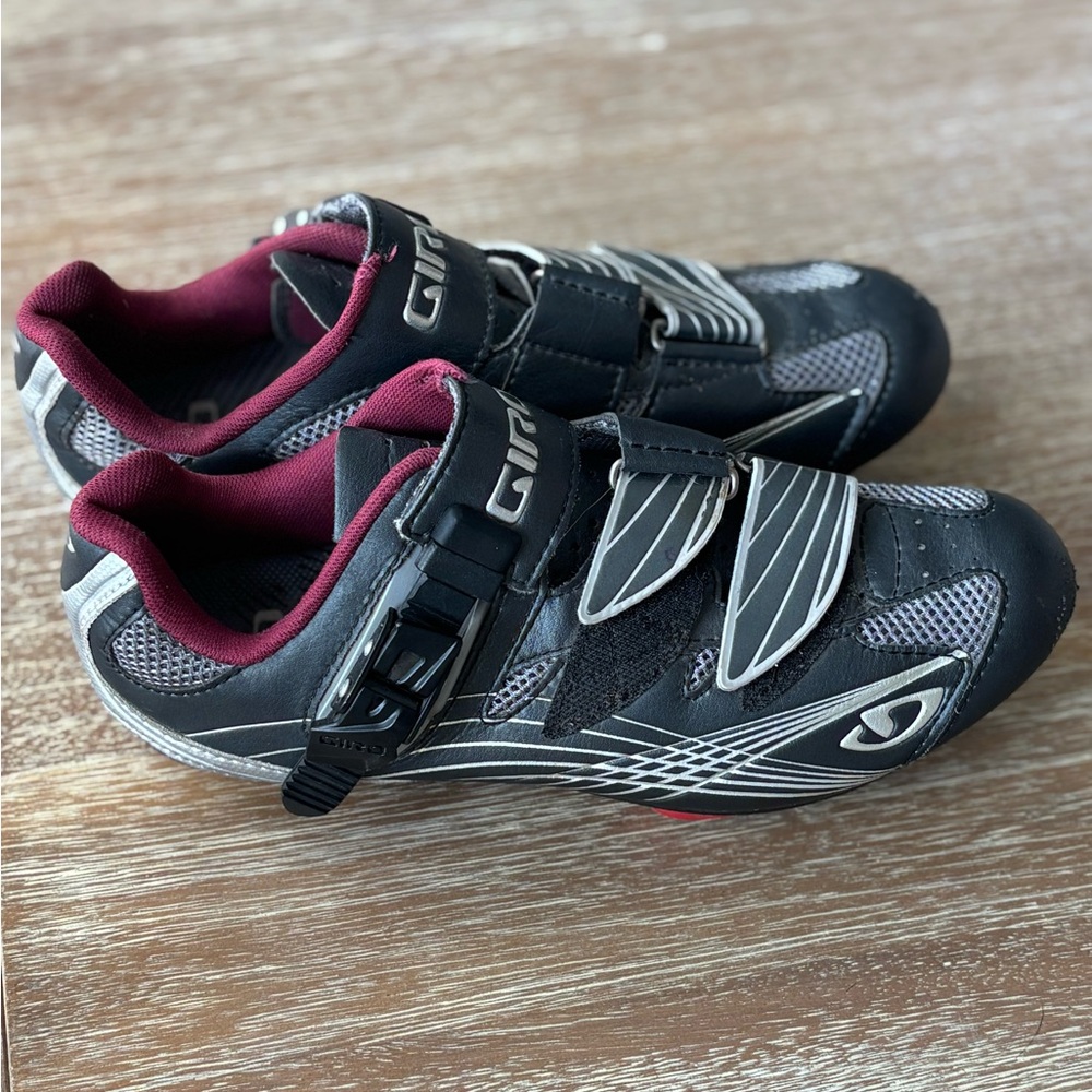 Giro Black & Gray Cycling Shoes
